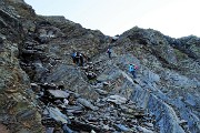 51 Ripido canalino su sfasciumi e roccette scistose